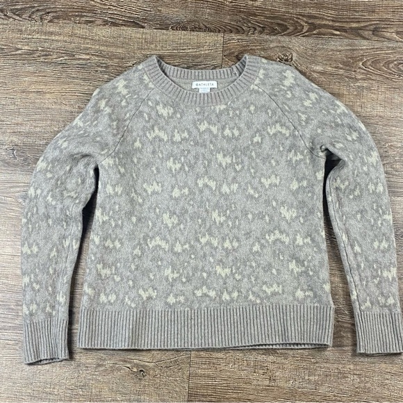 Athleta Sweater Women S Petite Gray Animal Print Merino Wool Blend Scope Neck - Picture 1 of 7